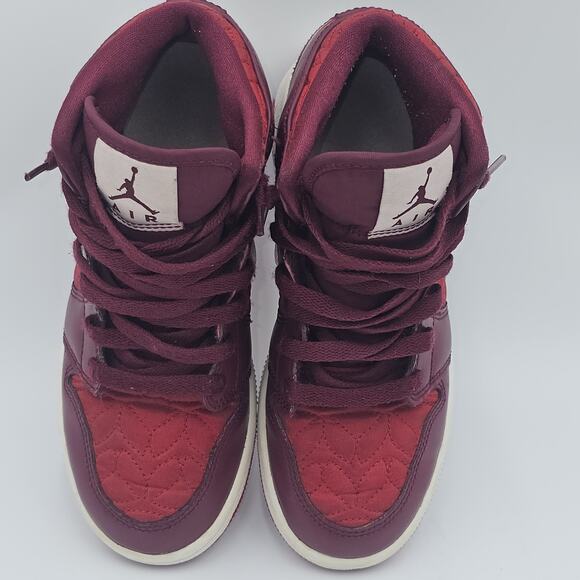 NIKE AIR JORDAN 1 MID SE (GS) GYM RED-PINK FOAM SZ 3.5Y-WOMENS SZ 5 [AV5174-600] - Picture 3 of 12